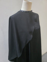 Flat back Peachskin cutting cape Style 985