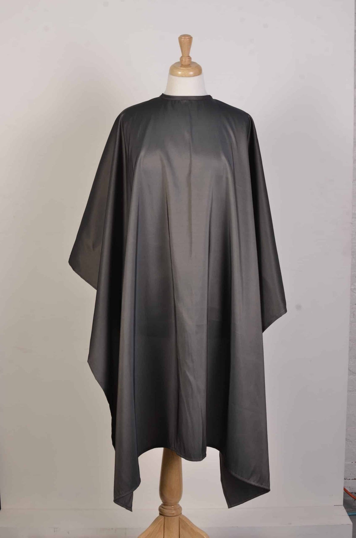 Style # 920N Over Sized Cutting and Chemical Cape in Silkara
