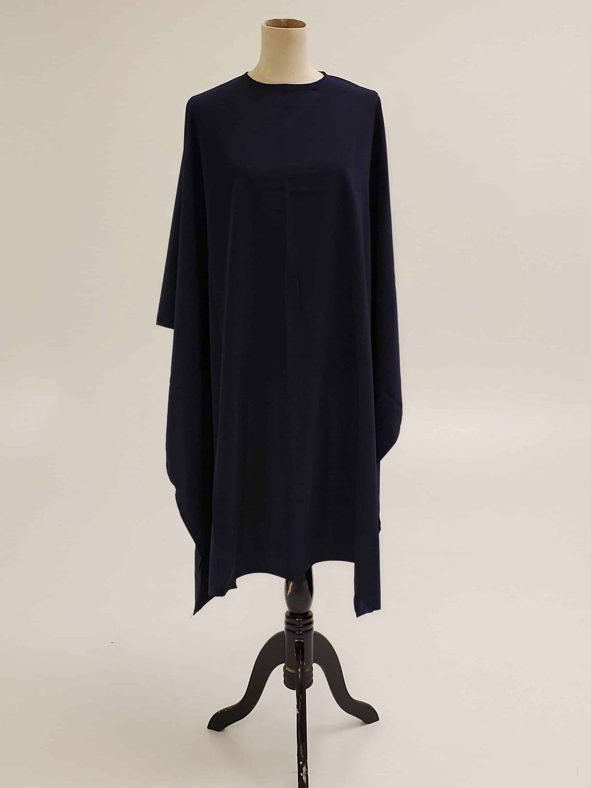 Style #900P Peachskin Cutting Cape