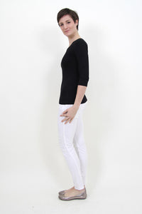 Style #520 Classic Ladies Scoop Neck Tee