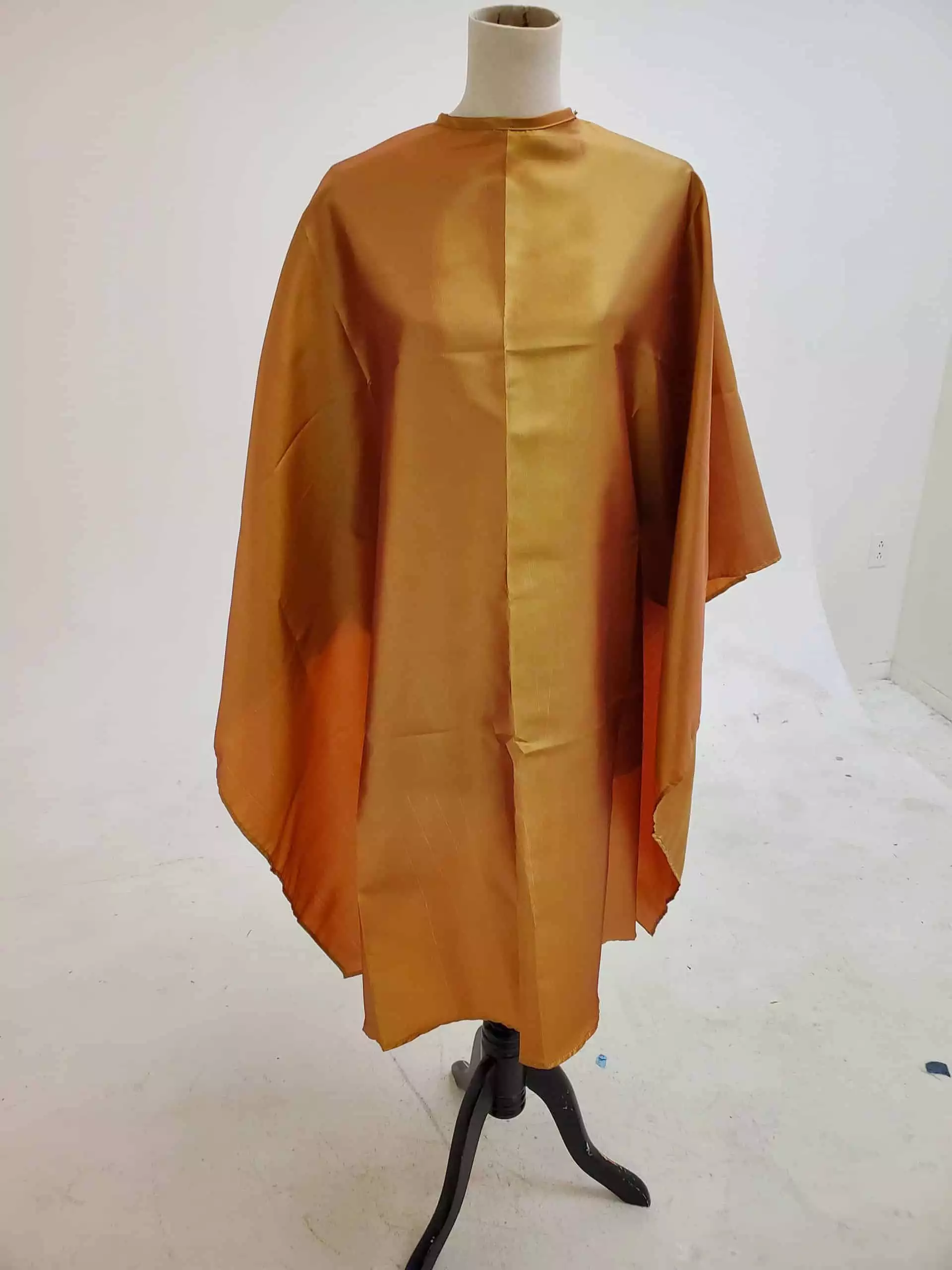 Gold cutting cape style # 900G