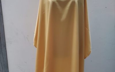 The Stylish and Functional World of LIC Salon Apparel’s Salon Capes