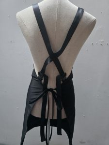 Cross back apron with buckles Style 1128N