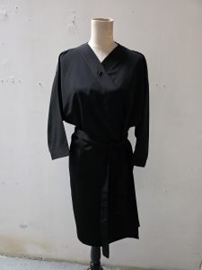 Style 7500 Kimono robe in Peachskin with a water repellent back